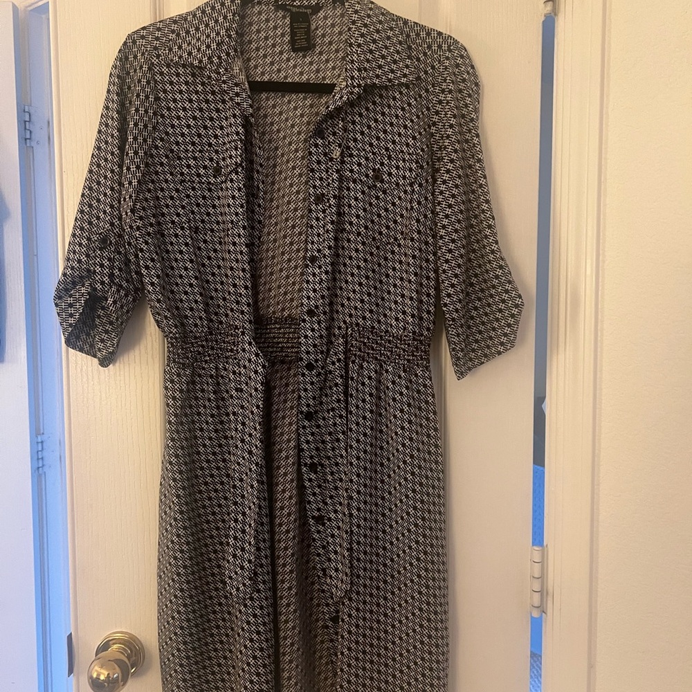 Black and White Patterned Women's Dress